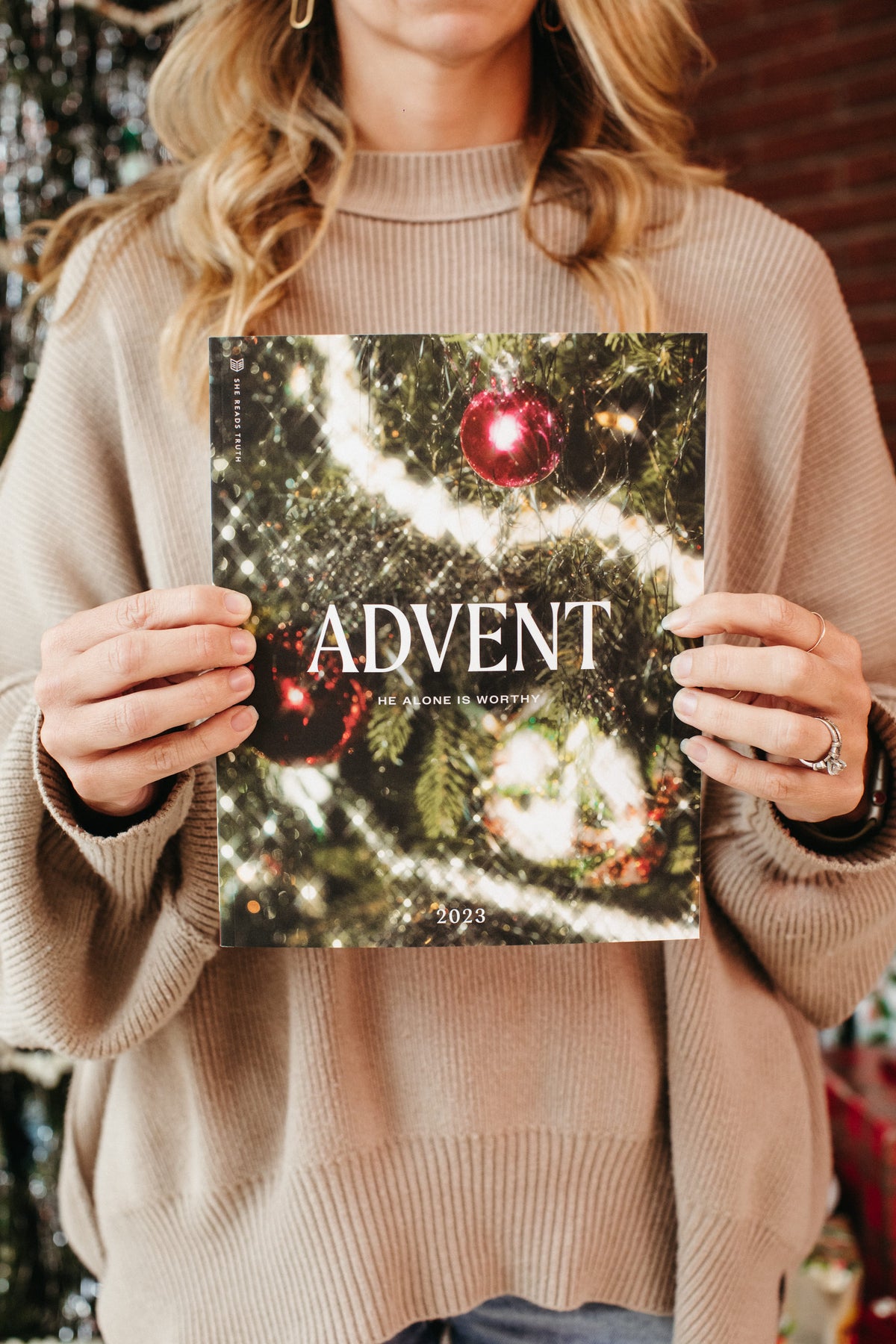 ADVENT She Reads Truth